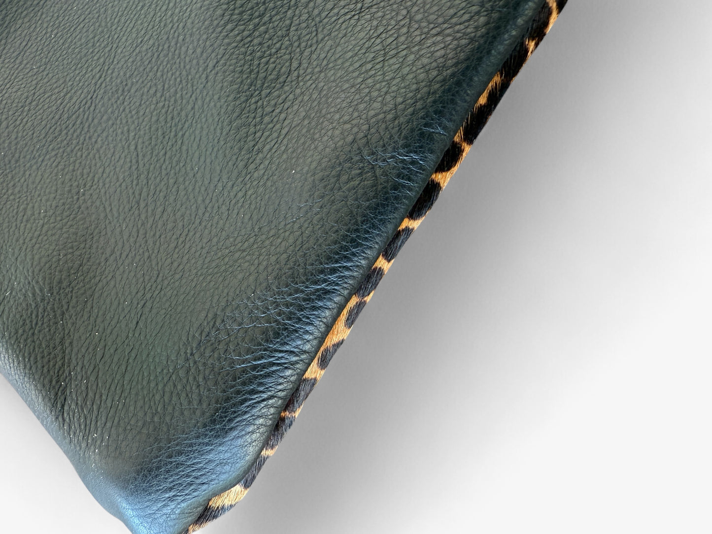 Alice -Black Leather/calf hair cheetah print