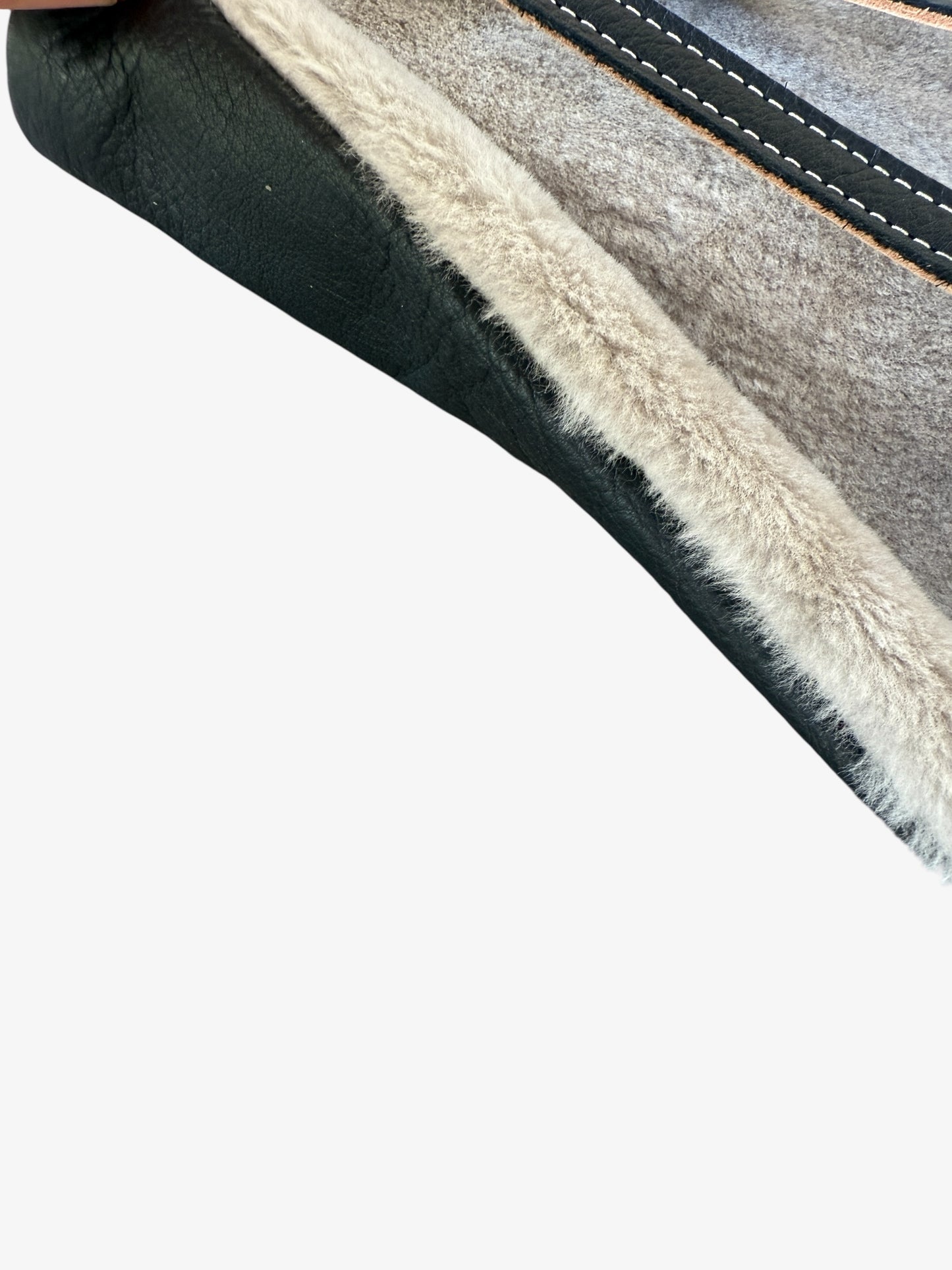 Alice- Grey Sherpa / Black Leather