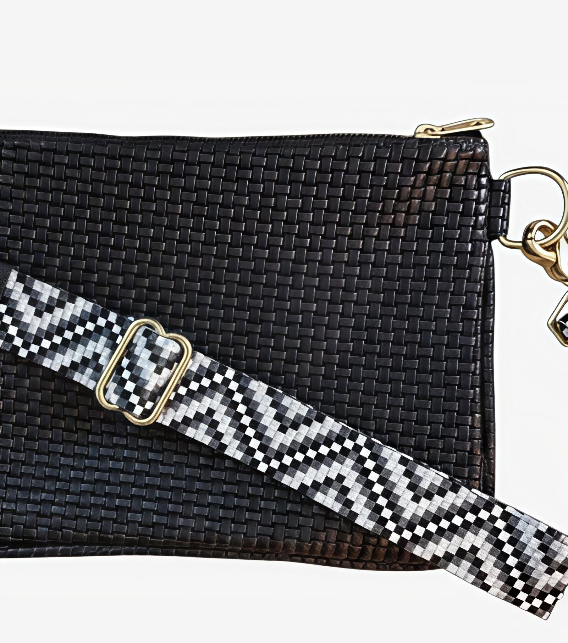 サハバイエリー　マザーズバック　　alice黒 Alice - Black Woven Italian Leather Crossbody Bag | BeAlice